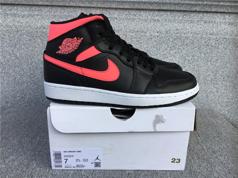 Air Jordan 1 Mid