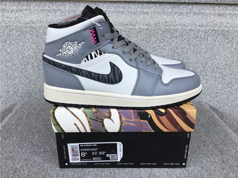 Air Jordan 1 Mid