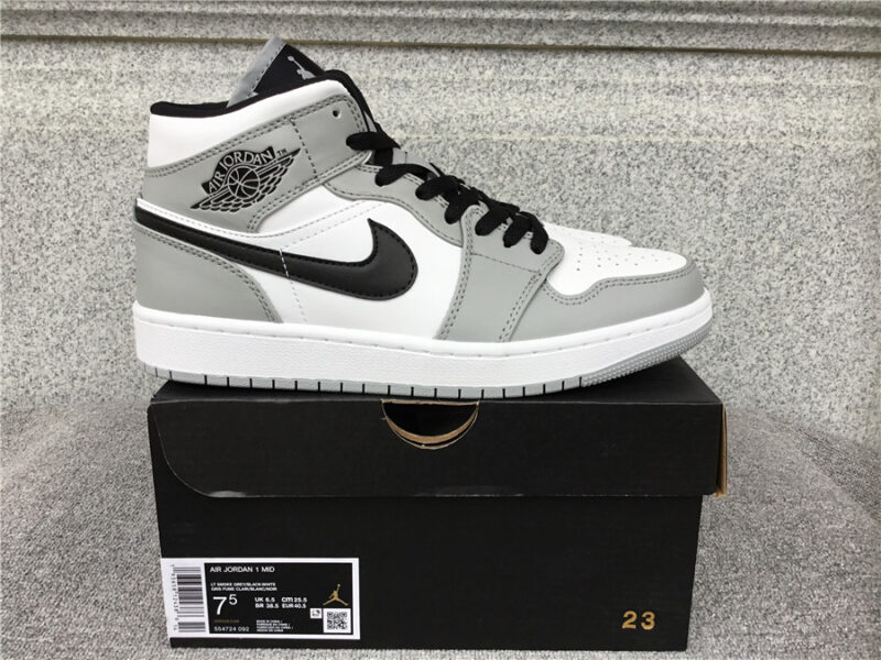 Air Jordan 1 Mid