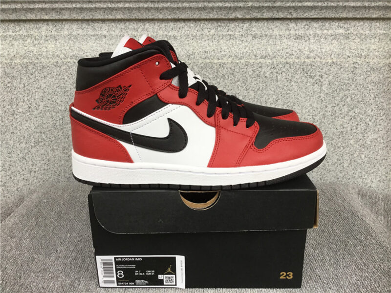 Air Jordan 1 Mid