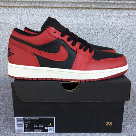 Air Jordan 1 Low