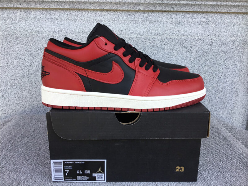 Air Jordan 1 Low