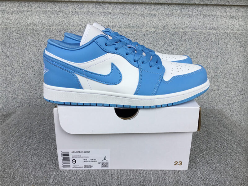 Air Jordan 1 Low