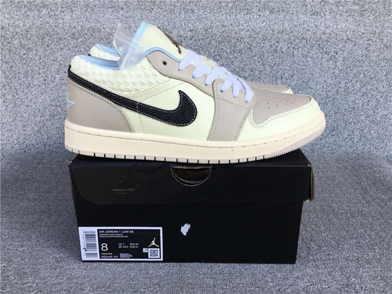 Air Jordan 1 Low