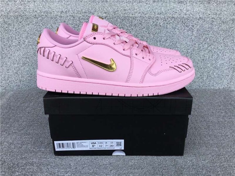 Air Jordan 1 Low