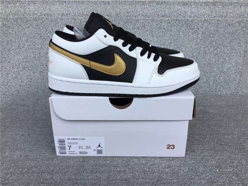 Air Jordan 1 Low