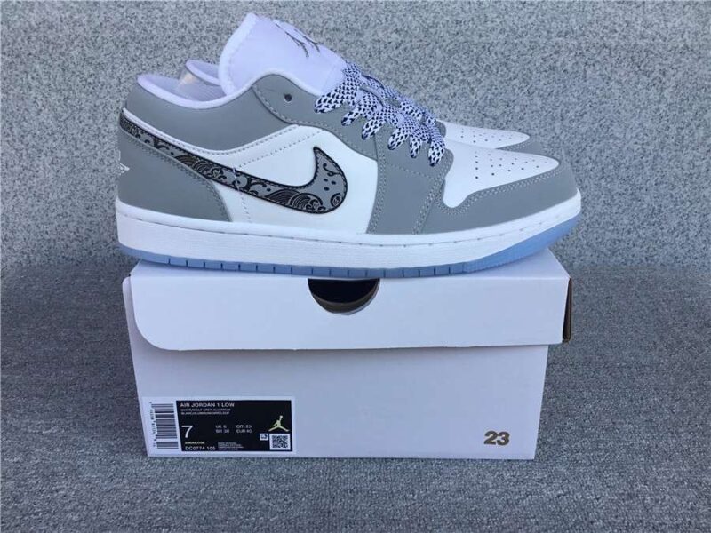 Air Jordan 1 Low