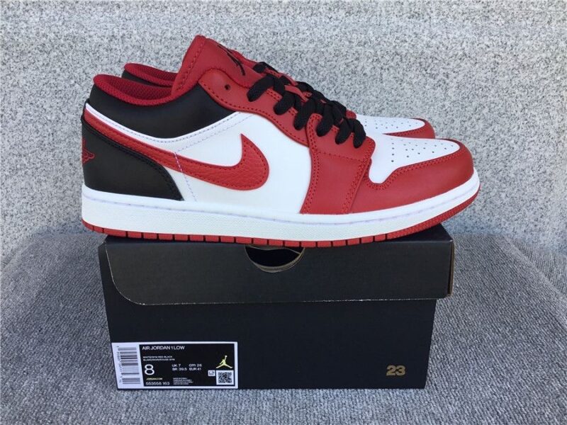 Air Jordan 1 Low