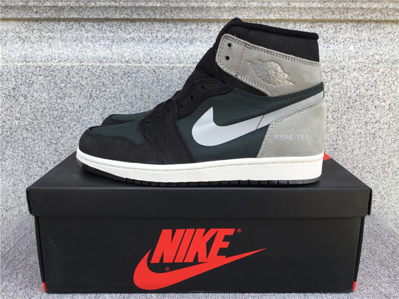 Air Jordan 1 High