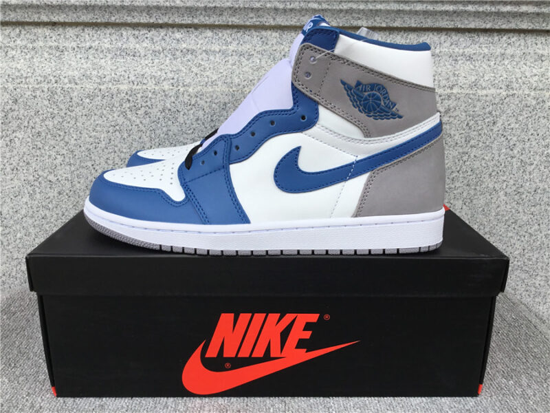 Air Jordan 1 High