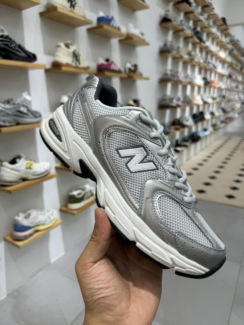 New Balance 530