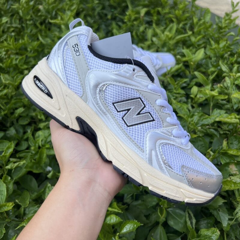 New Balance 530