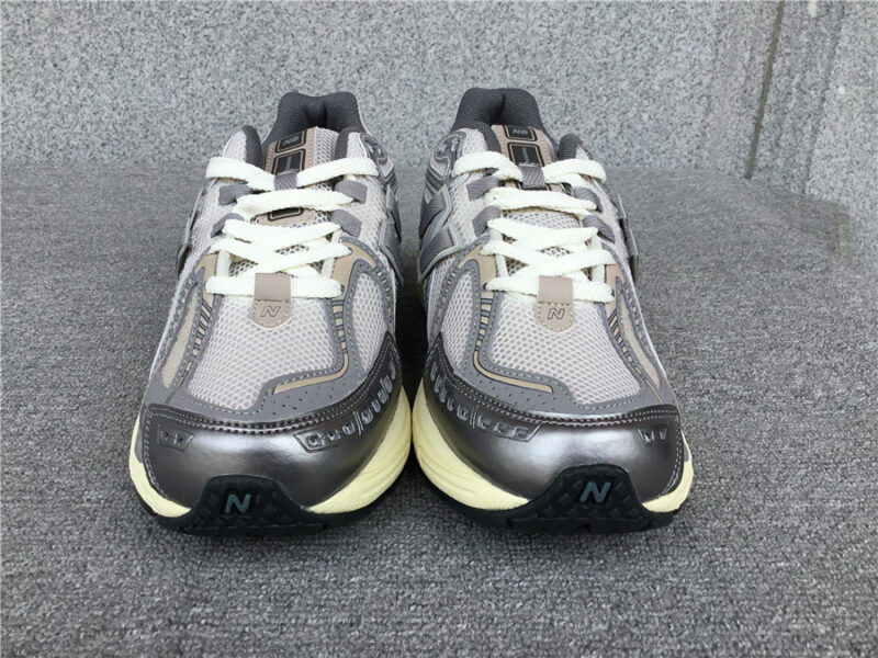 New Balance 1906 – Image 2