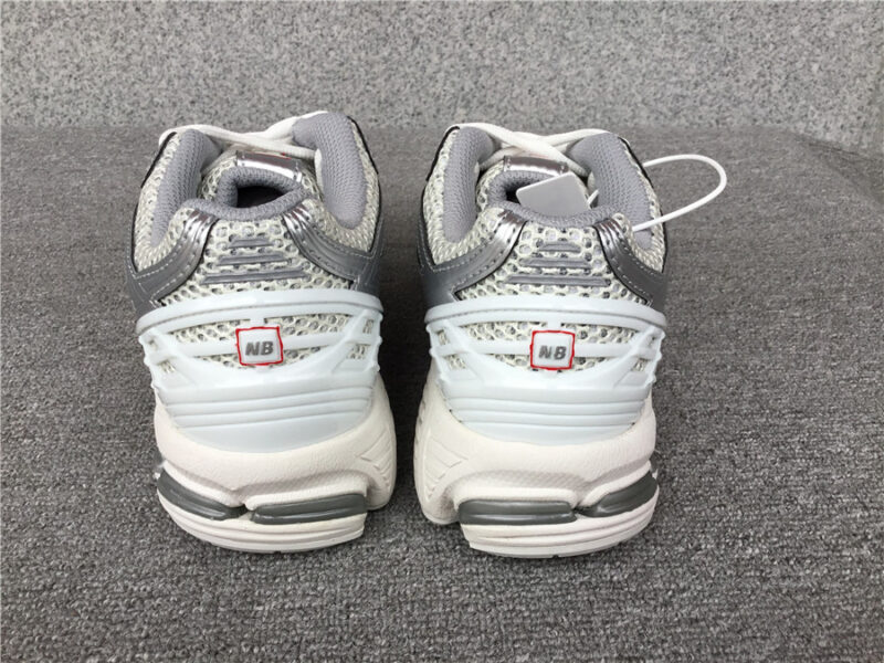 New Balance 1906 – Image 3