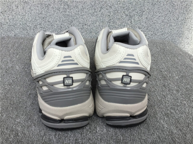 New Balance 1906 – Image 3