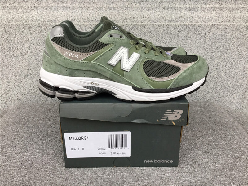 New Balance 2002 r