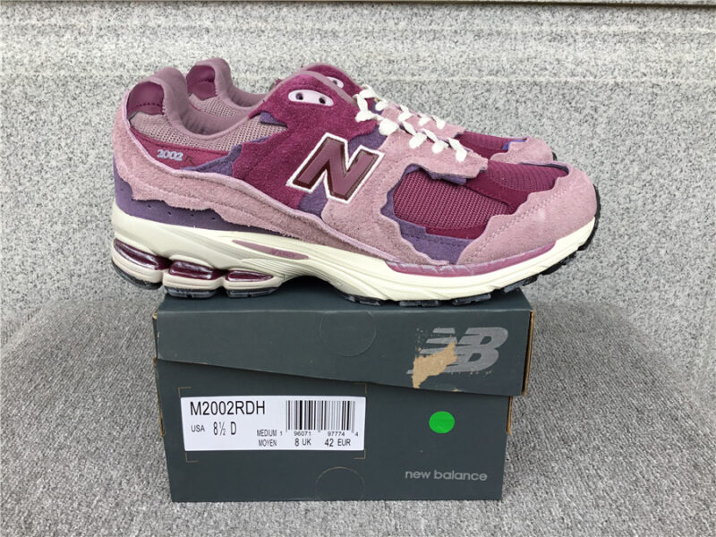 New Balance 2002 r