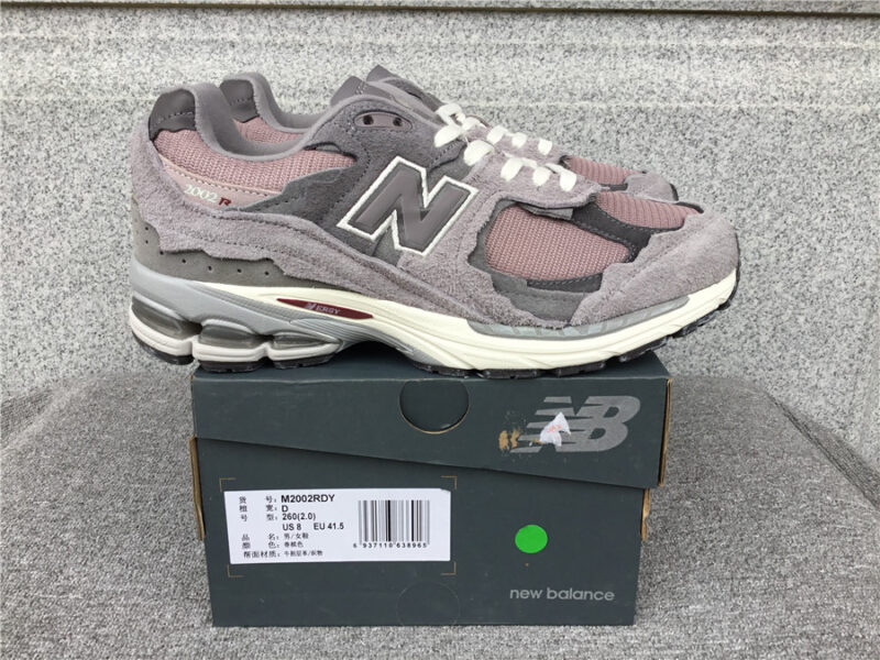 New Balance 2002 r