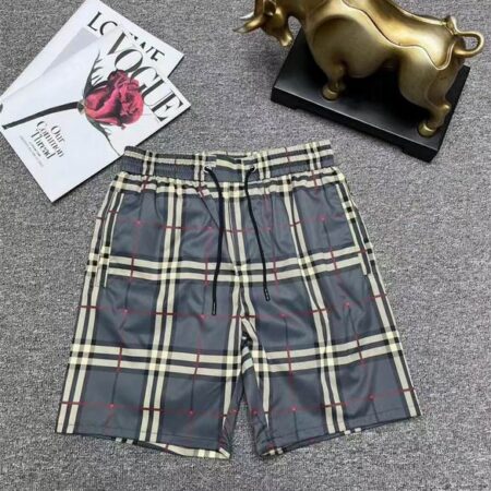 Short Burberry